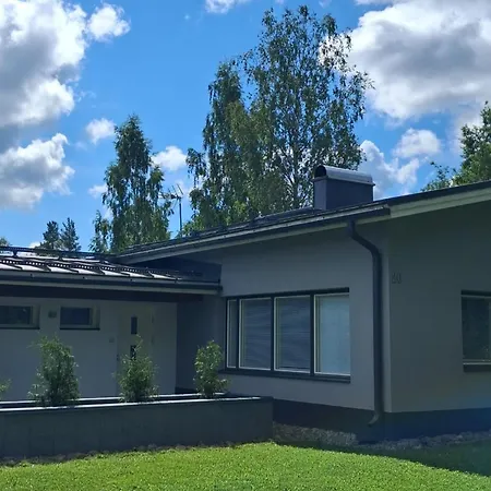 Apartamento Tyylikaes Omakotitalo